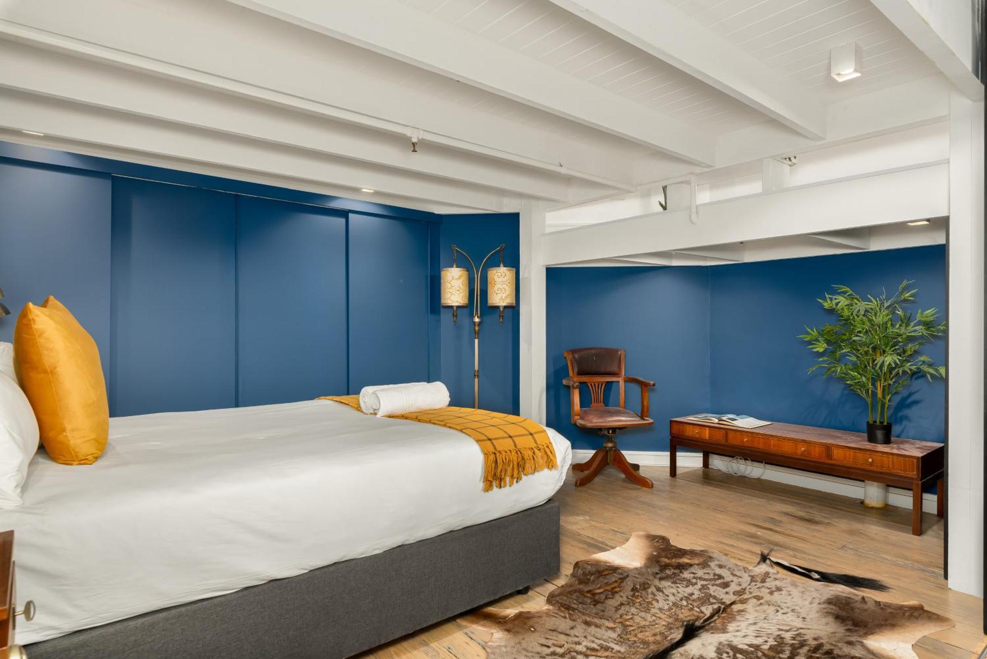 102 Wolroy House Apartment Cape Town